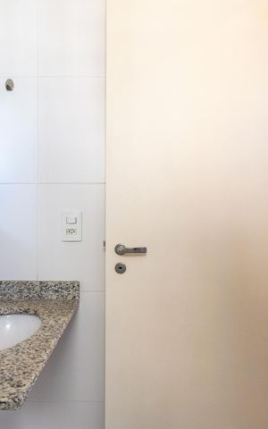 Apartamento para alugar com 64m², 2 quartos e 2 vagas Apartamento para alugar com 64m², 2 quartos e 2 vagasBanheiro da Suíte
