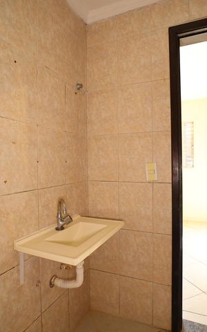 Casa para alugar com 100m², 3 quartos e 1 vagaBanheiro do Quarto 2