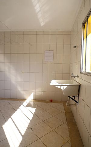 Casa para alugar com 100m², 3 quartos e 1 vagaÁrea de Serviço