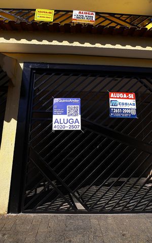 Casa para alugar com 100m², 3 quartos e 1 vagaFachada