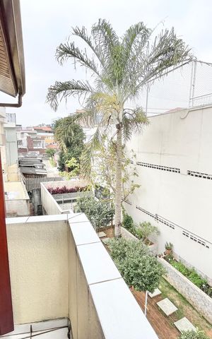 Casa à venda com 226m², 3 quartos e 2 vagas Casa à venda com 226m², 3 quartos e 2 vagasVaranda Quarto 1