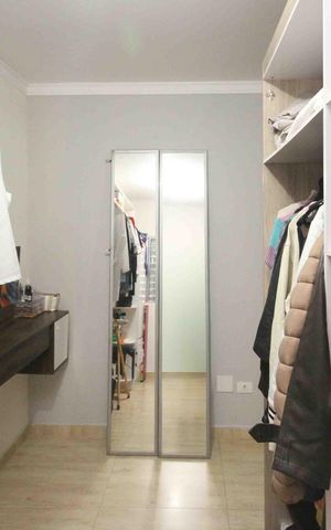 Casa à venda com 270m², 5 quartos e 4 vagas Casa à venda com 270m², 5 quartos e 4 vagasQuarto 03