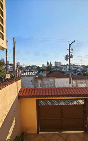 Casa à venda com 244m², 6 quartos e 6 vagas Casa à venda com 244m², 6 quartos e 6 vagasVista da Sala