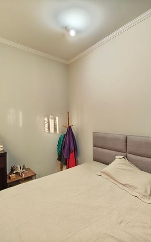 Casa à venda com 244m², 6 quartos e 6 vagas Casa à venda com 244m², 6 quartos e 6 vagasSuíte