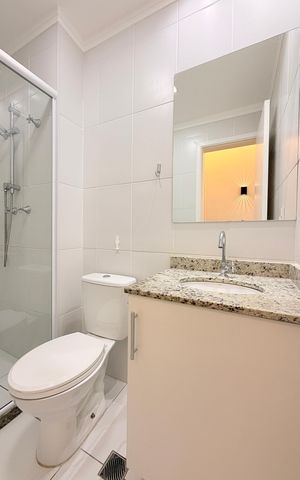 Apartamento à venda com 67m², 2 quartos e 1 vagaBanheiro Social