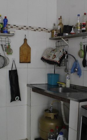 Apartamento à venda com 75m², 2 quartos e 1 vagaCozinha e Área de Serviço