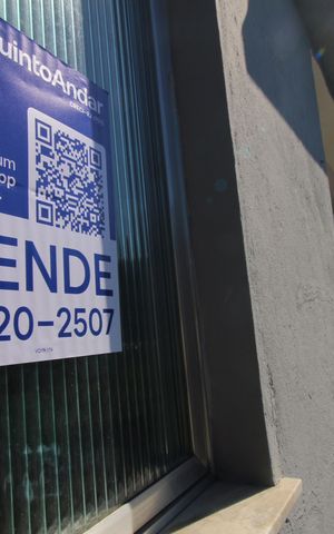 Apartamento à venda com 60m², 2 quartos e sem vagaPlaca
