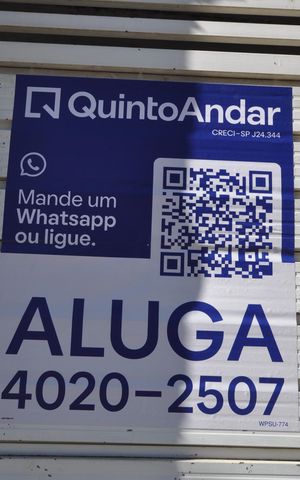Casa para alugar com 110m², 2 quartos e 1 vagaPlaca