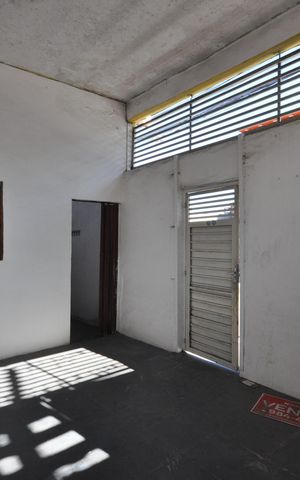 Casa para alugar com 110m², 2 quartos e 1 vagaÁrea comum