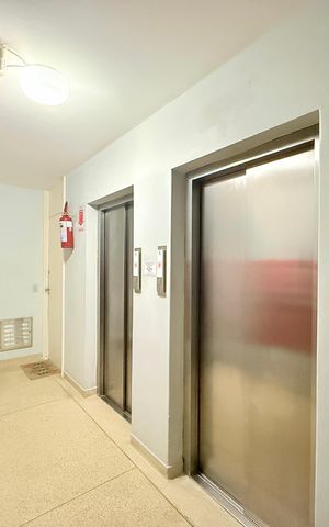 Apartamento à venda com 60m², 2 quartos e 1 vaga Apartamento à venda com 60m², 2 quartos e 1 vagaHall Apartamento