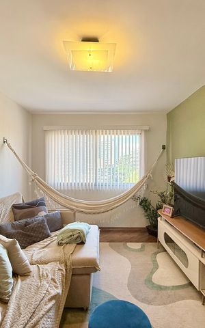 Apartamento à venda com 60m², 2 quartos e 1 vaga Apartamento à venda com 60m², 2 quartos e 1 vagaSala