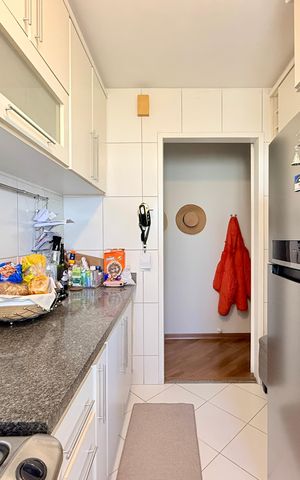 Apartamento à venda com 60m², 2 quartos e 1 vaga Apartamento à venda com 60m², 2 quartos e 1 vagaCozinha
