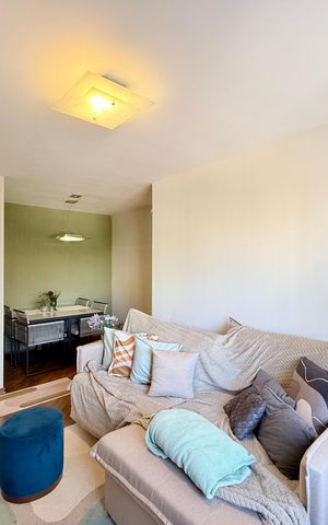 Apartamento à venda com 60m², 2 quartos e 1 vaga Apartamento à venda com 60m², 2 quartos e 1 vagaSala