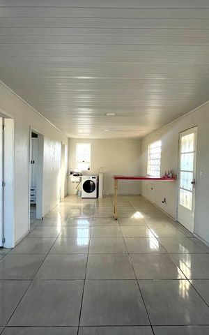 Casa para alugar com 74m², 2 quartos e 2 vagas