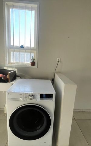 Casa para alugar com 74m², 2 quartos e 2 vagas