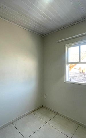 Casa para alugar com 74m², 2 quartos e 2 vagas