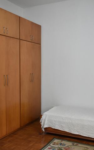 Casa para alugar com 240m², 4 quartos e 2 vagasQuarto 1