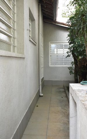 Casa para alugar com 240m², 4 quartos e 2 vagasQuintal