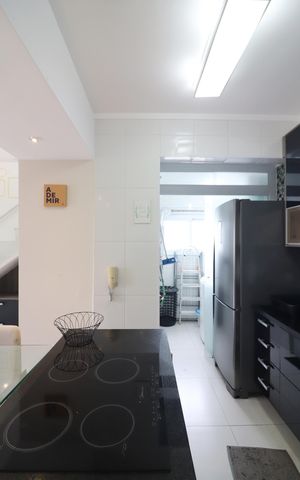 Apartamento à venda com 95m², 2 quartos e 2 vagasCozinha