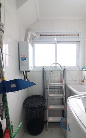 Apartamento à venda com 95m², 2 quartos e 2 vagasÁrea de Serviço