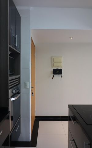 Apartamento à venda com 95m², 2 quartos e 2 vagasCozinha
