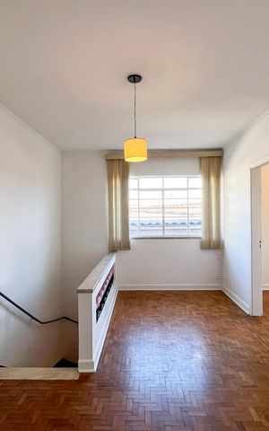 Casa de condomínio para alugar com 115m², 3 quartos e sem vagaSala