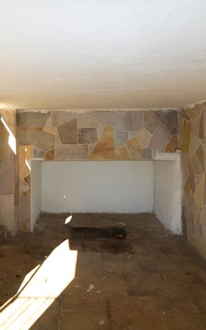 Casa à venda com 140m², 2 quartos e 1 vaga Casa à venda com 140m², 2 quartos e 1 vagaGaragem