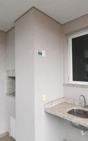 Apartamento à venda com 67m², 2 quartos e 2 vagasSacada com Churrasqueira
