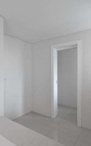 Apartamento à venda com 67m², 2 quartos e 2 vagasCozinha
