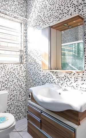 Casa à venda com 100m², 2 quartos e 1 vagaBanheiro