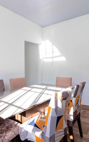 Casa à venda com 100m², 2 quartos e 1 vagaSala
