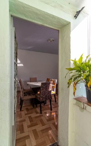 Casa à venda com 100m², 2 quartos e 1 vagaEntrada