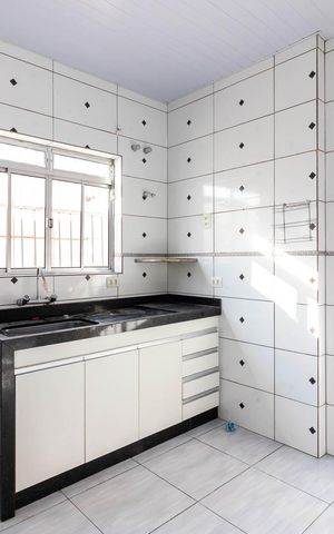 Casa à venda com 100m², 2 quartos e 1 vagaCozinha