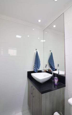 Apartamento à venda com 104m², 2 quartos e 2 vagasQuarto 2 - Suíte Banheiro 