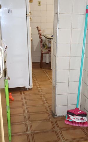 Casa à venda com 130m², 3 quartos e 1 vagaCorredor