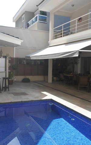 Casa de condomínio à venda com 401m², 4 quartos e 4 vagasPiscinaa