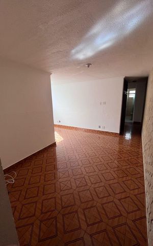 Apartamento à venda com 70m², 3 quartos e 1 vaga Apartamento à venda com 70m², 3 quartos e 1 vagaSala