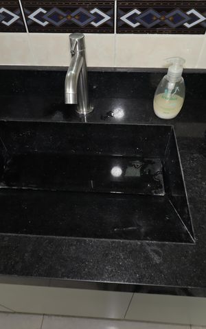 Apartamento à venda com 150m², 3 quartos e 2 vagasBanheiro da Suíte - Pia