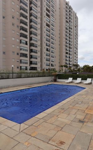 Apartamento à venda com 150m², 3 quartos e 2 vagasÁrea Comum - Piscina