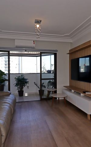 Apartamento à venda com 150m², 3 quartos e 2 vagasSala