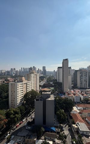 Apartamento à venda com 27m², 1 quarto e sem vaga Apartamento à venda com 27m², 1 quarto e sem vagaVista