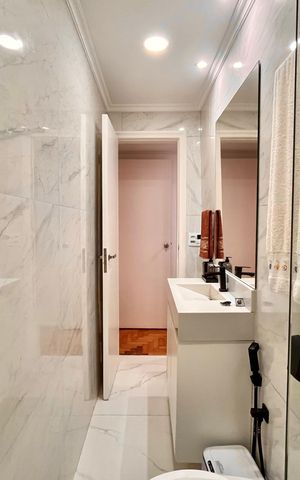 Apartamento para alugar com 200m², 3 quartos e 1 vagaBanheiro social 