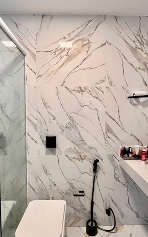Apartamento para alugar com 200m², 3 quartos e 1 vagaBanheiro da Suíte
