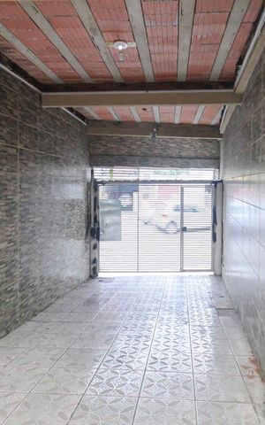Casa à venda com 188m², 4 quartos e 2 vagas Casa à venda com 188m², 4 quartos e 2 vagasGaragem
