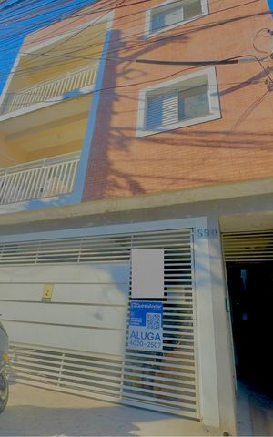 Apartamento para alugar com 48m², 2 quartos e sem vaga Apartamento para alugar com 48m², 2 quartos e sem vagaPlaca instalada na fachada do imóvel