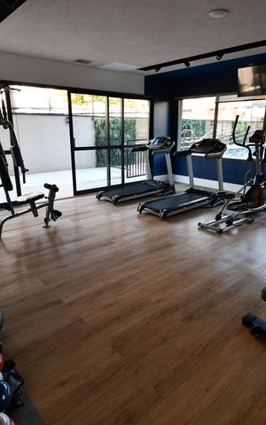 Apartamento à venda com 79m², 2 quartos e 2 vagasÁrea comum - Academia