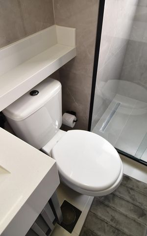 Apartamento à venda com 79m², 2 quartos e 2 vagasBanheiro Social
