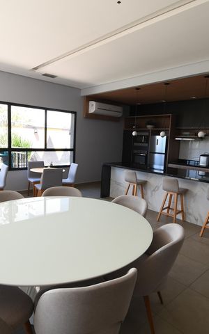 Apartamento à venda com 79m², 2 quartos e 2 vagasÁrea comum - Salão de festas