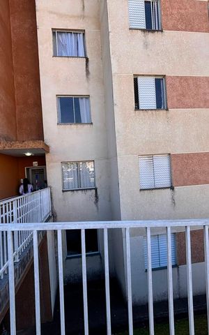 Apartamento para alugar com 46m², 2 quartos e 1 vaga Apartamento para alugar com 46m², 2 quartos e 1 vagaFachada