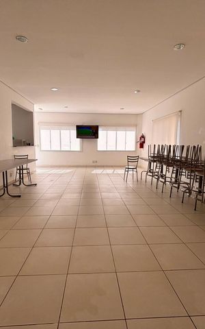 Apartamento para alugar com 46m², 2 quartos e 1 vaga Apartamento para alugar com 46m², 2 quartos e 1 vagaÁrea comum - Salão de festas